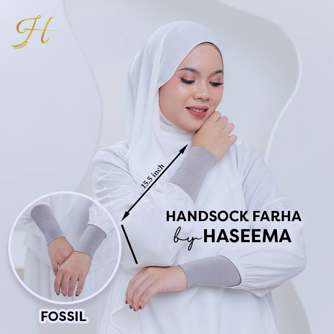 Handsock Farha in Fossil