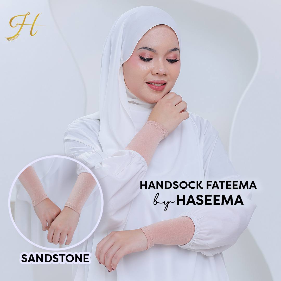 Handsock Fateema in Sandstone